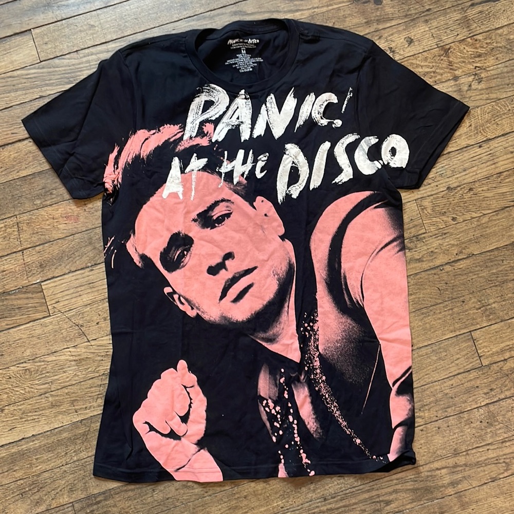 PANIC at the DISCO t shirt black medium unique NWT